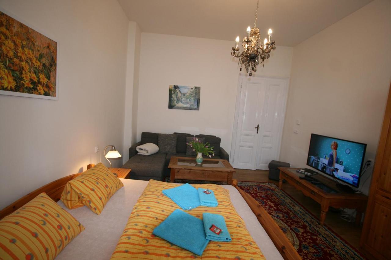Apartment No. 16B Svahova 14 カルロヴィ・ヴァリ エクステリア 写真